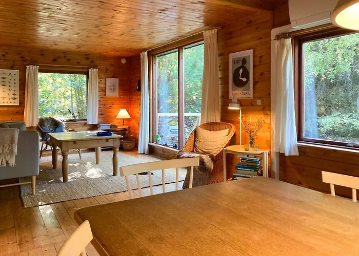 Cozy 60s Summer House Next To Korevlerne Højby